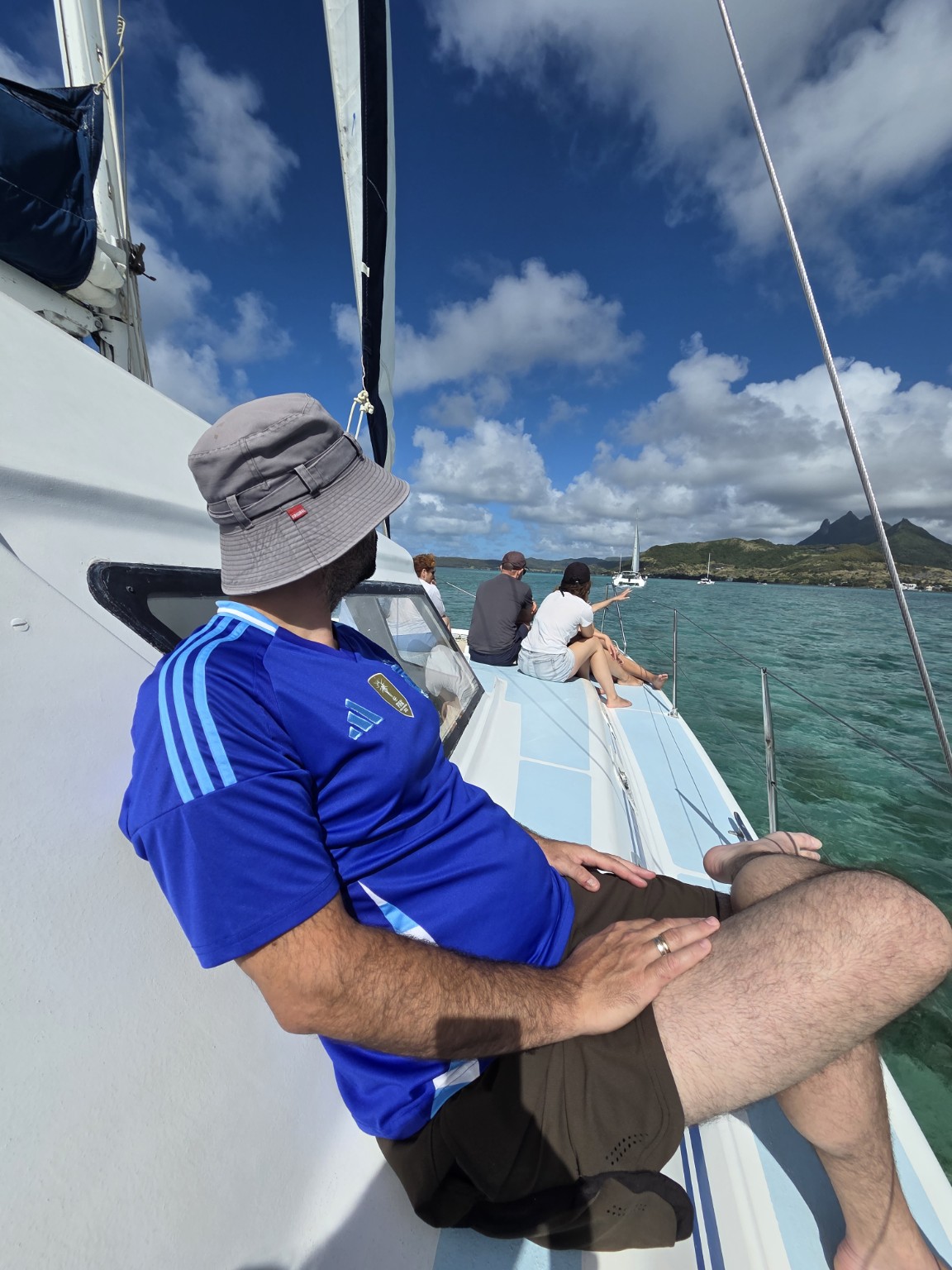 Navegando hacia Île aux Cerfs.