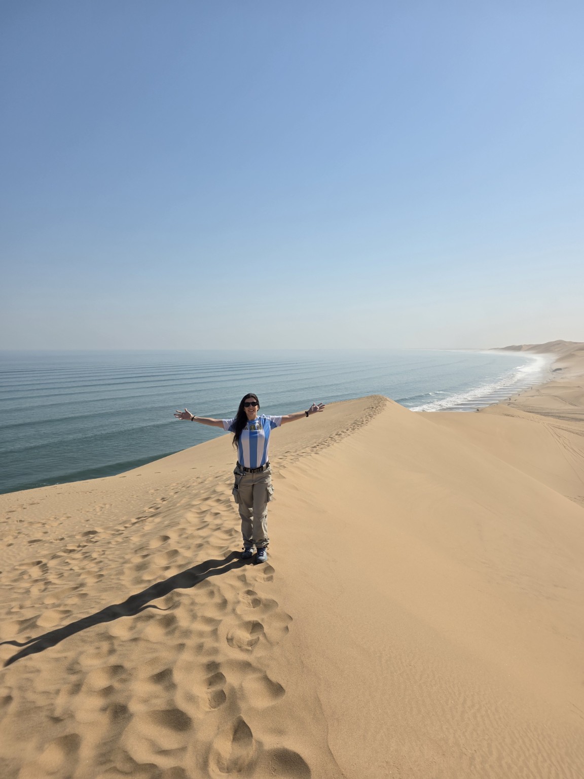 Las dunas de Sandwich Harbour frente al océano Atlántico.