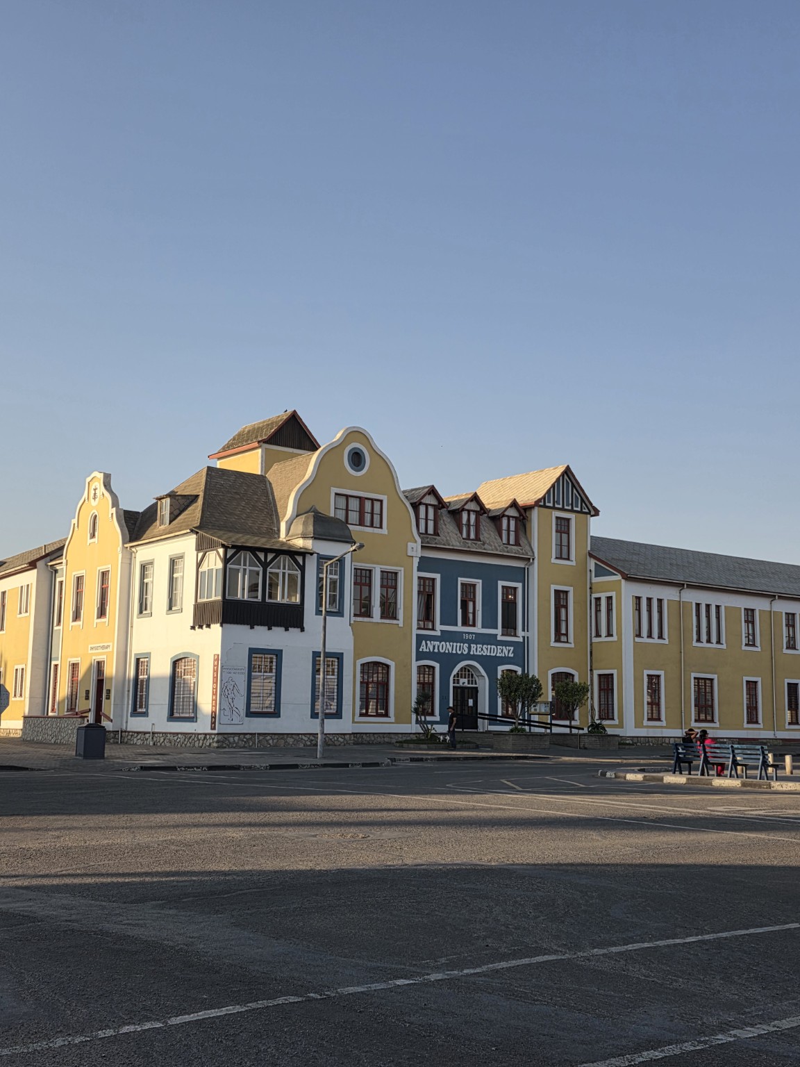 Arquitectura histórica en el centro de Swakopmund.