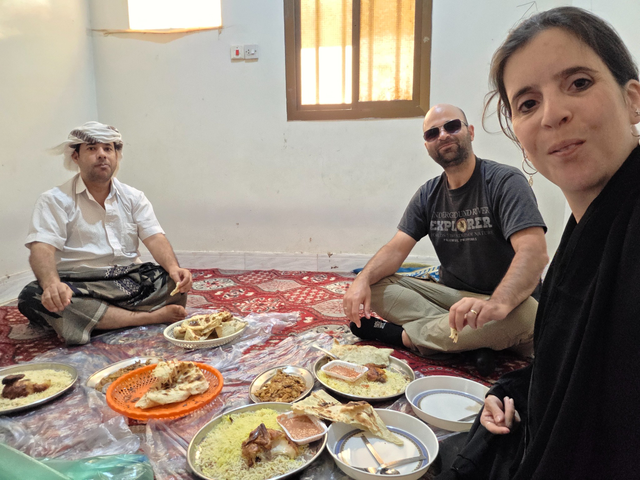 La primera comida compartida después de una noche casi sin dormir.
